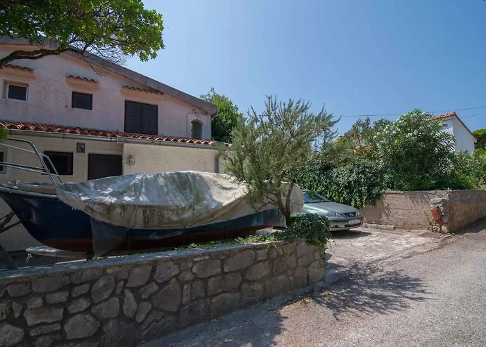 In 36584 Διαμέρισμα *