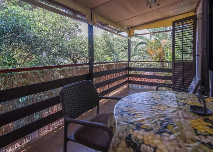 Apartment In 36584 Mali Lošinj