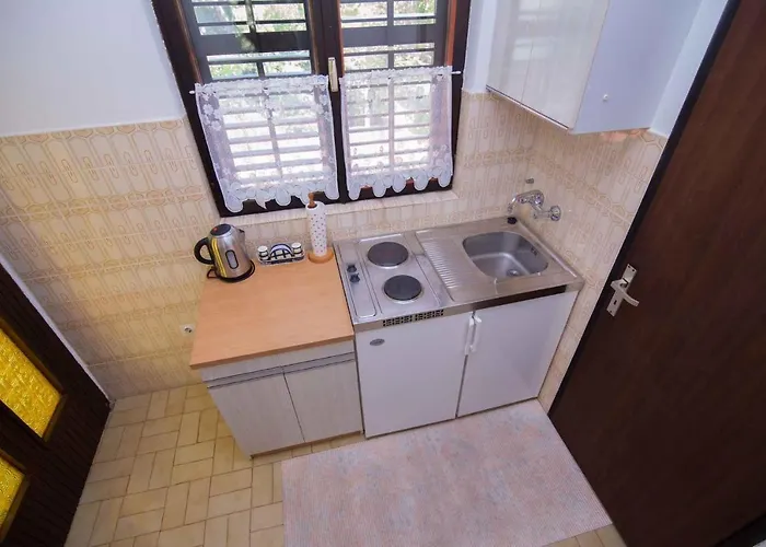 Apartment In 36584 *