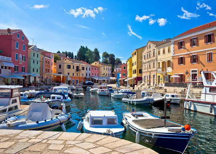 Apartment In 36584 *