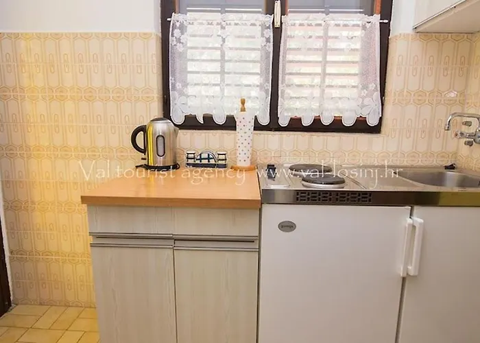 In 36584 Apartman Mali Losinj